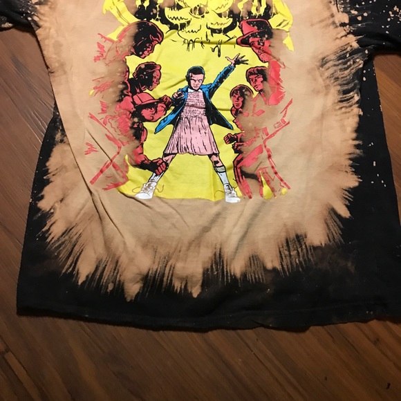 Stranger Things Eleven Bleach Distress Art T Shirt - Picture 8 of 12